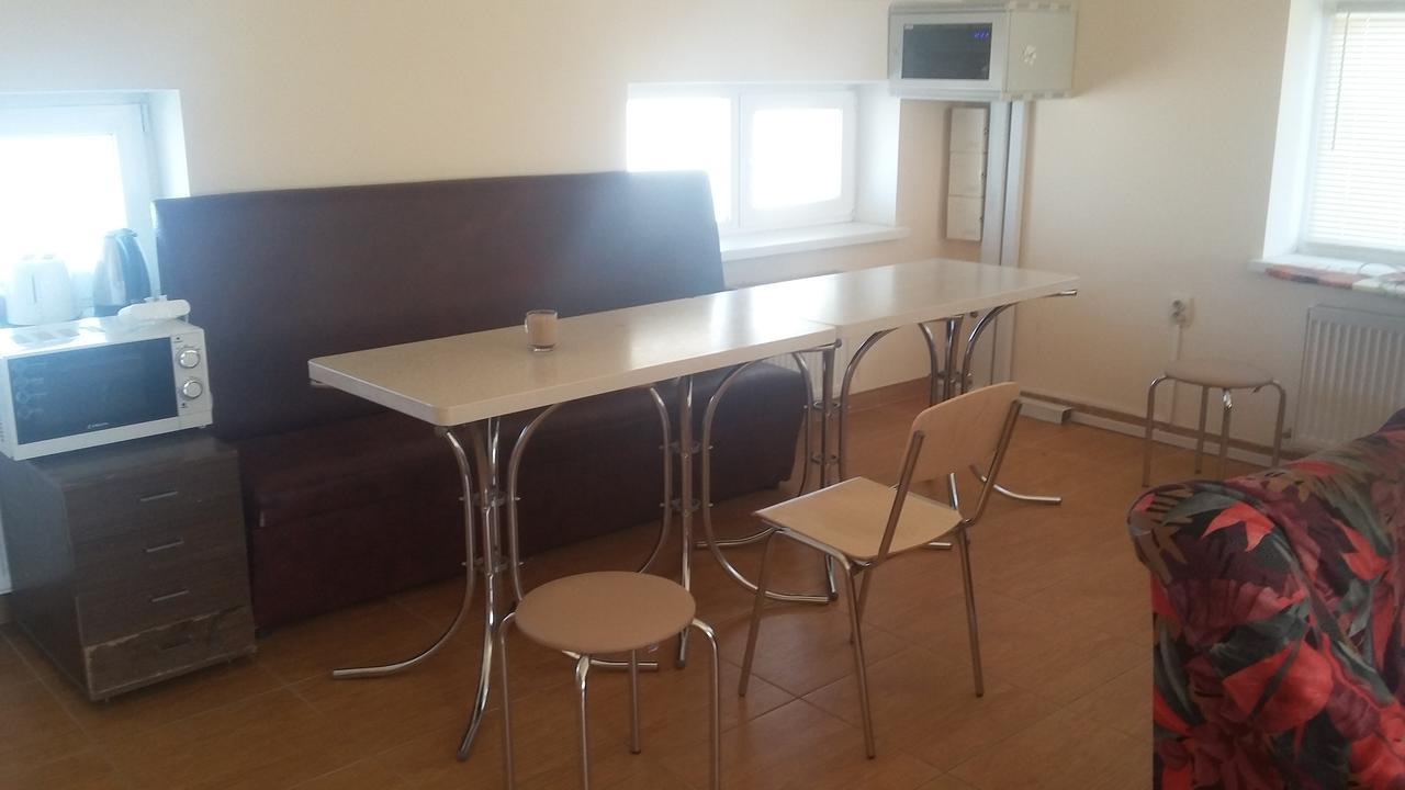 Hostel Stozhary Ternopil Ngoại thất bức ảnh
