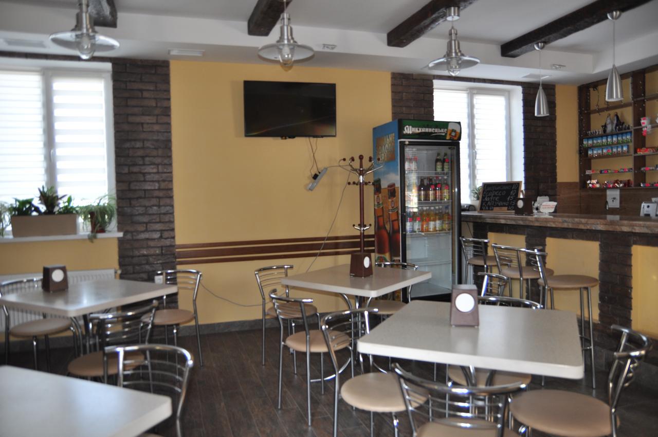 Hostel Stozhary Ternopil Ngoại thất bức ảnh