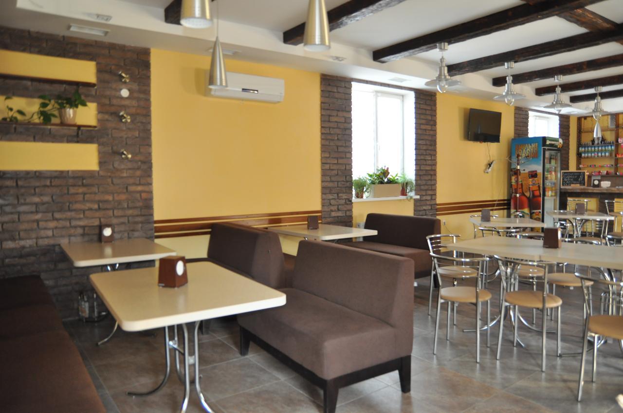 Hostel Stozhary Ternopil Ngoại thất bức ảnh