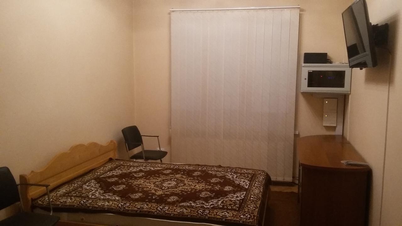 Hostel Stozhary Ternopil Ngoại thất bức ảnh